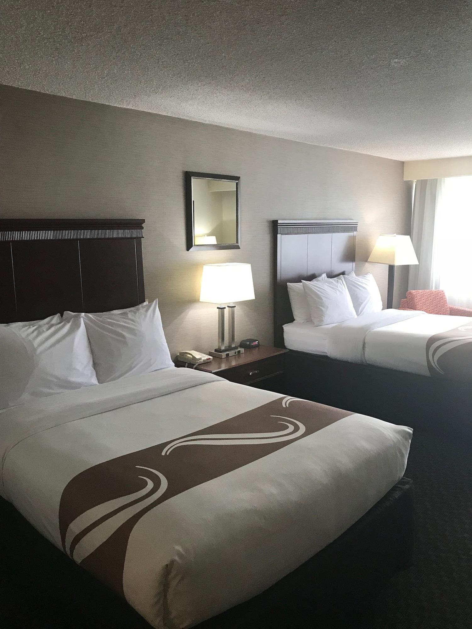 Quality Inn & Suites Vestal Binghamton Near University Buitenkant foto